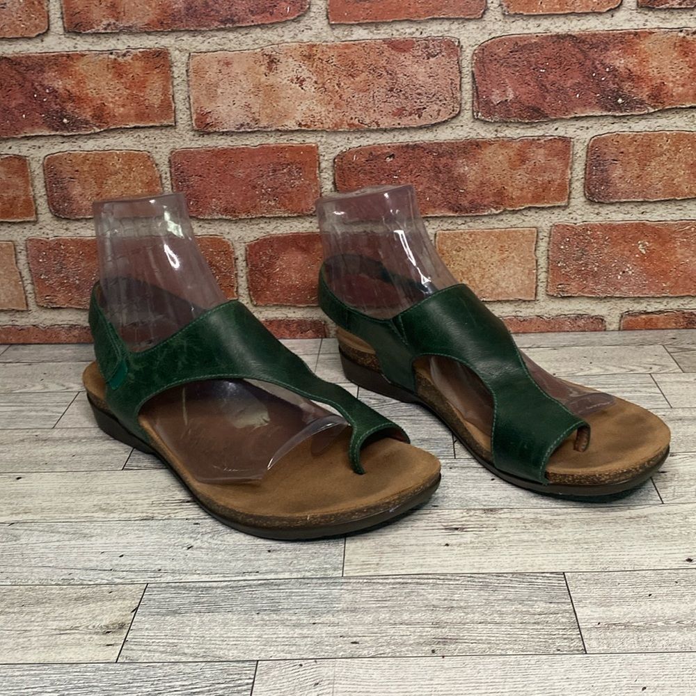 Dansko Leather Toe-Loop Sandals - Reece